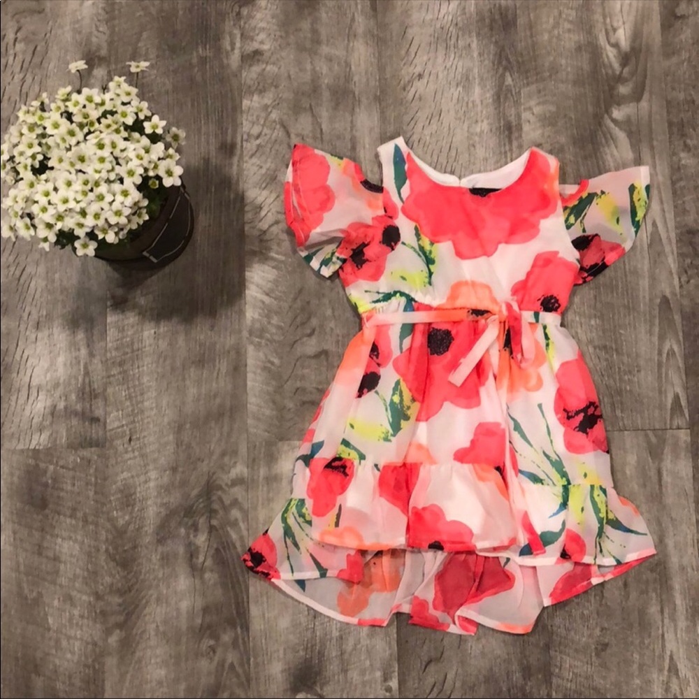 ‼️LAST 2‼️Adorable cold shoulder dress 🎀👧🏼💕 - Picture 2 of 4
